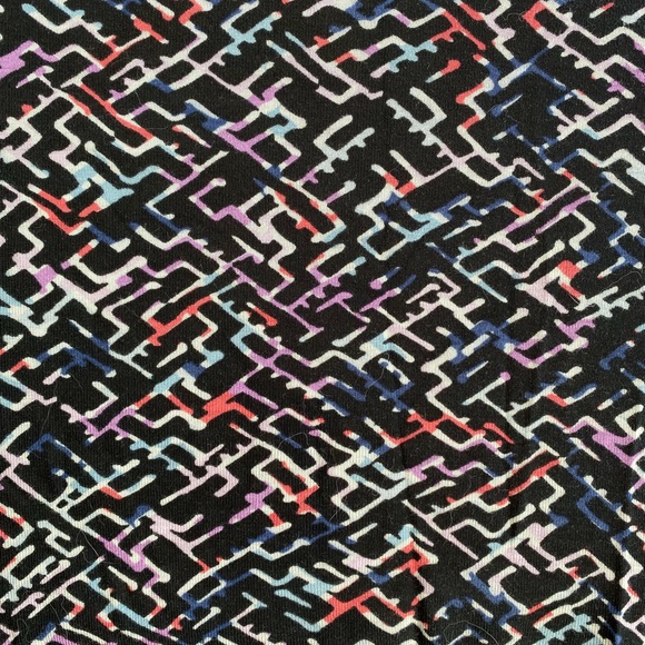 French Connection sleeveless dress.  Fun pattern.  Size 0. - Picture 2 of 4